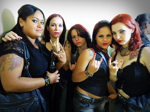 meninas_metal1