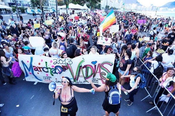 Marcha das Vadias do Rio de Janeiro 2013. Foto de Mídia NINJA no Facebook.