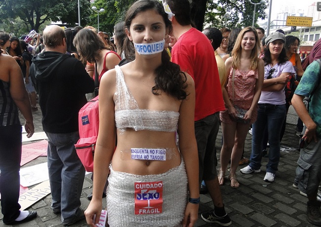 Marcha das Vadias de Belo Horizonte, 2012. Foto de Pedro Triginelli/G1.